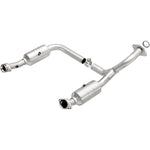 Load image into Gallery viewer, MagnaFlow Conv DF 06-09 Ford Explorer / 06-10 Mercury Mountaineer 4.6L Y-Pipe Assembly (49 State)
