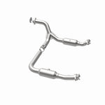 Load image into Gallery viewer, MagnaFlow Conv DF 06-09 Ford Explorer / 06-10 Mercury Mountaineer 4.6L Y-Pipe Assembly (49 State)
