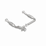 Load image into Gallery viewer, MagnaFlow Conv DF 06-09 Ford Explorer / 06-10 Mercury Mountaineer 4.6L Y-Pipe Assembly (49 State)
