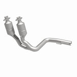 Load image into Gallery viewer, MagnaFlow Conv DF 99-04 Jeep Grand Cherokee 4.0L Front
