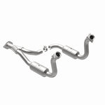 Load image into Gallery viewer, Magnaflow Conv DF 08-10 Ford F-250/F-250 SD/F-350/F-350 SD 5.4L/6.8L / F-450 SD 6.8L Y-Pipe Assembly
