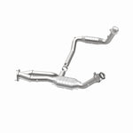 Load image into Gallery viewer, MagnaFlow Conv DF 02-06 Cadillac Escalade / 02-06 Chevy Avalanche 5.3L Dual Conv Y-Pipe Assembly 2WD
