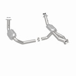 Load image into Gallery viewer, MagnaFlow Conv DF 02-06 Cadillac Escalade / 02-06 Chevy Avalanche 5.3L Dual Conv Y-Pipe Assembly 2WD
