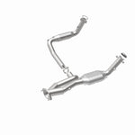 Load image into Gallery viewer, MagnaFlow Conv DF 02-06 Cadillac Escalade / 02-06 Chevy Avalanche 5.3L Dual Conv Y-Pipe Assembly 2WD
