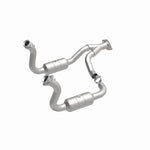 Load image into Gallery viewer, Magnaflow Conv DF 08-10 Ford F-250/F-250 SD/F-350/F-350 SD 5.4L/6.8L / F-450 SD 6.8L Y-Pipe Assembly
